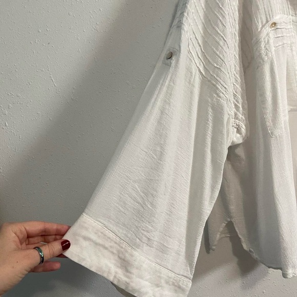 Spell & the Gypsy Collective White
Linda Blouse - Picture 4 of 7